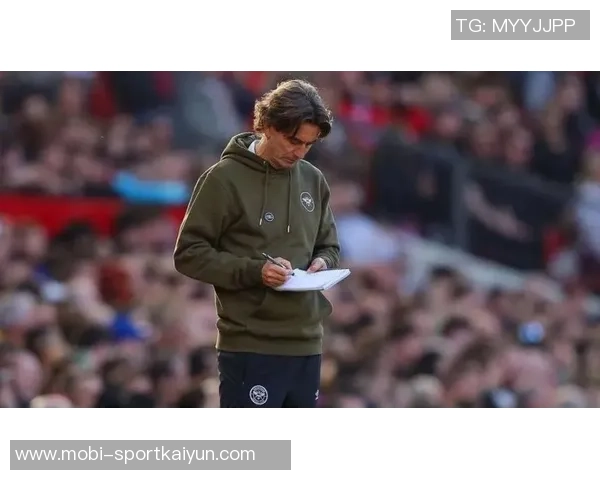 热刺三后卫战术或成制胜关键弗兰克需坚定信念以应对挑战